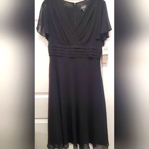 Adrianna Papell Flutter Dress Size 14